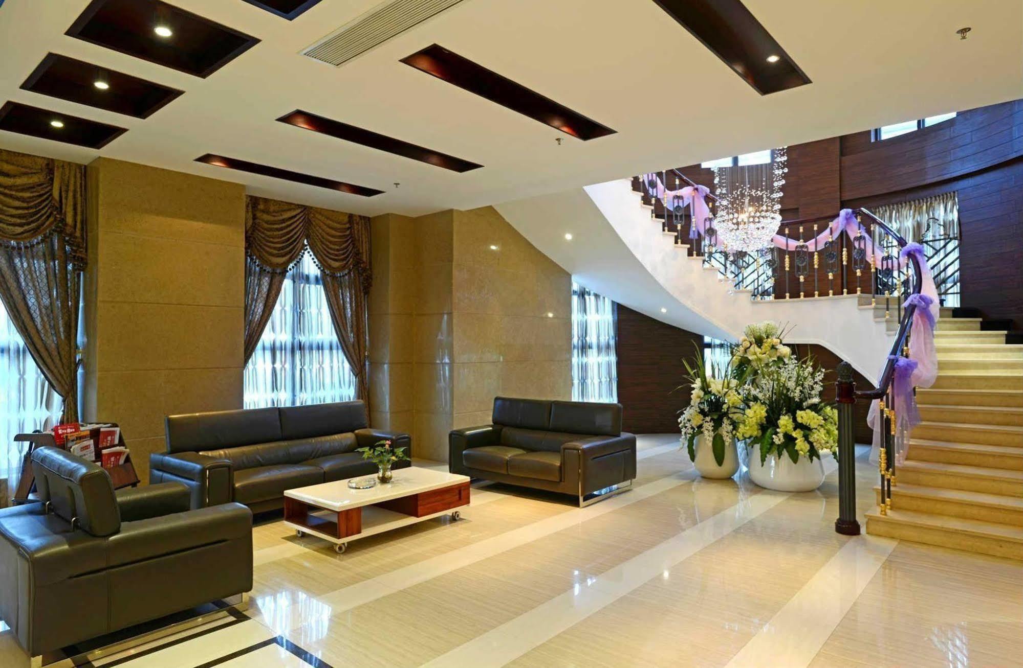 Wenhua Herton Hotel Qionghai Exterior foto