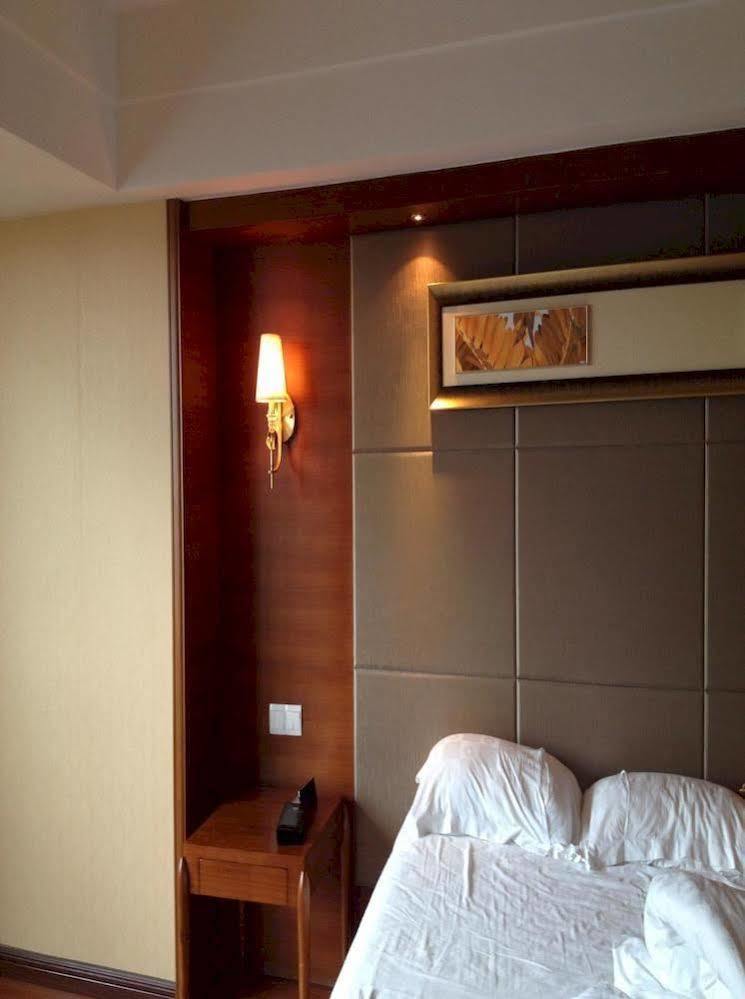 Wenhua Herton Hotel Qionghai Exterior foto